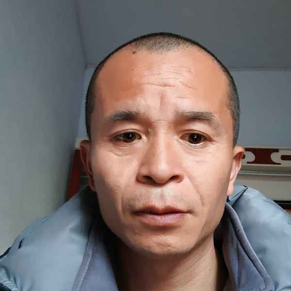 43岁岁河南单身帅哥 - 巴中吉缘网