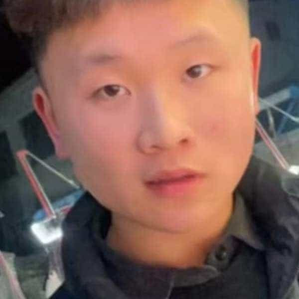 22岁岁河南单身帅哥 - 巴中吉缘网