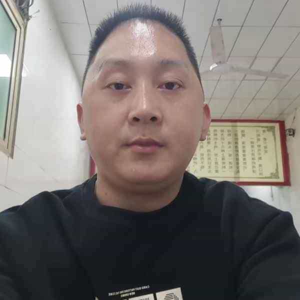 37岁岁陕西单身帅哥 - 巴中吉缘网