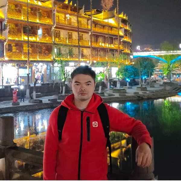 39岁岁广东单身帅哥 - 巴中吉缘网